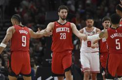 开云下载-火箭主场迎战公牛，全队士气高涨盼取得连胜