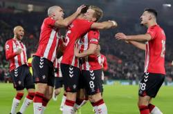 开云体育APP下载-关于势均力敌！胜局已定，全场沸腾欢呼的信息