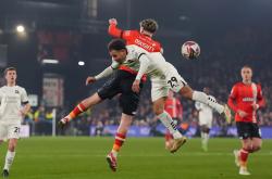 开云下载-伯恩利主场大胜富勒姆，走出连败困境的简单介绍