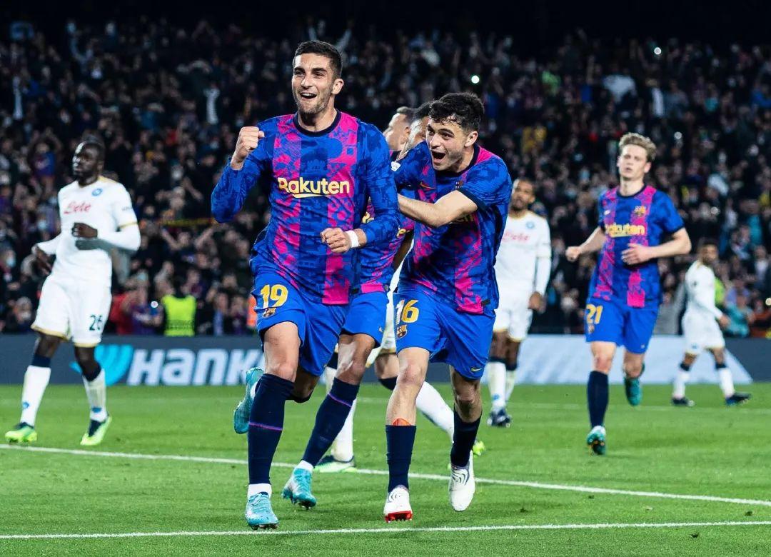 意大利联赛强强对话，谁能笑到最后