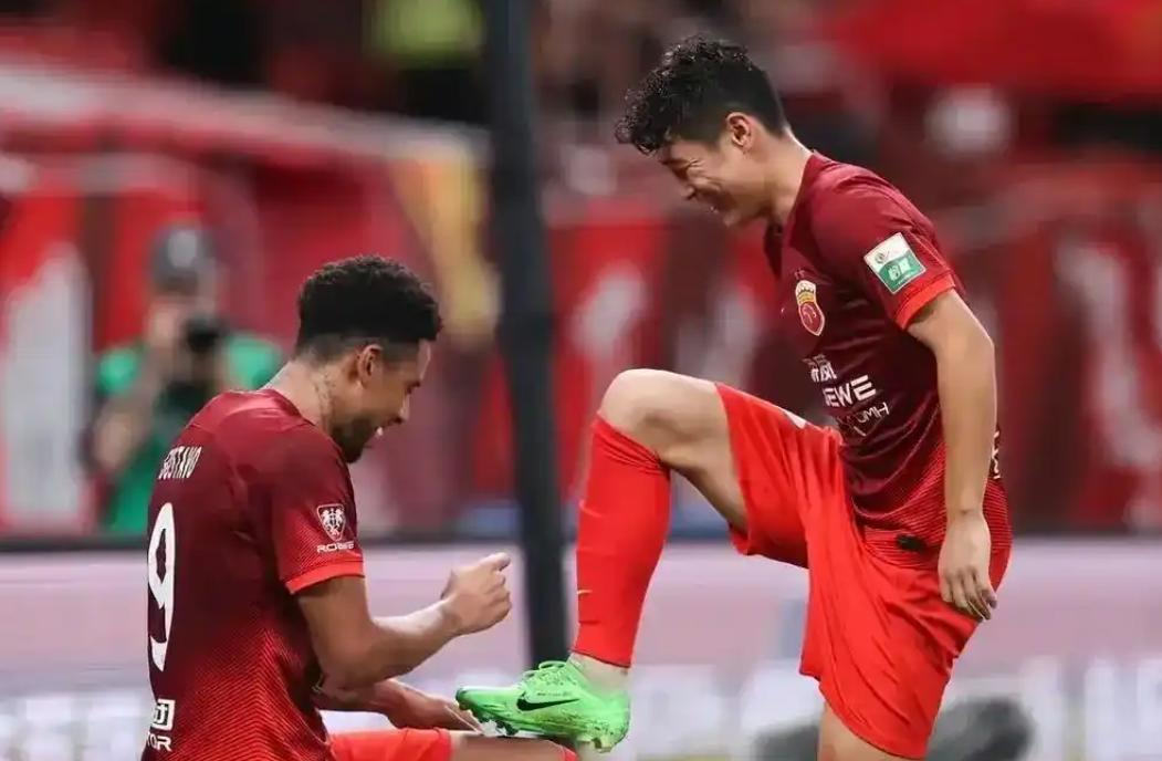 广州恒大主场战平上海海港